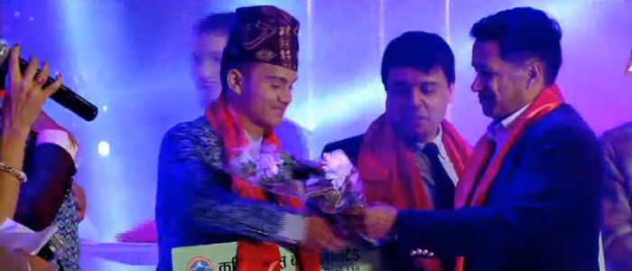शनी विश्वकर्मा भए नेपाल लोक स्टारको विजेता