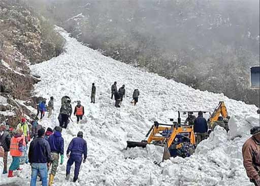 सिक्किम हिमपहिरोमा तीन नेपालीसहित सातको मृत्यु